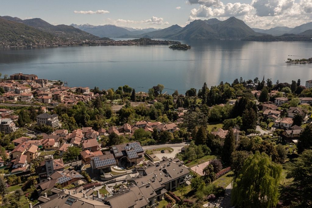 Baveno casa vista lago100 mq, con giardino nuova costruzione