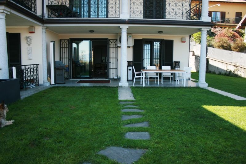 Baveno appartamento in Villa  vista lago con garage e giardino e garage
