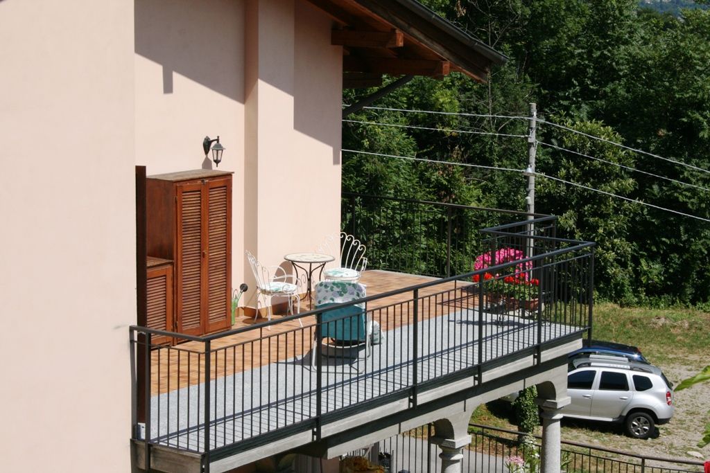 Baveno appartamento vista lago con garage e giardino AA2297