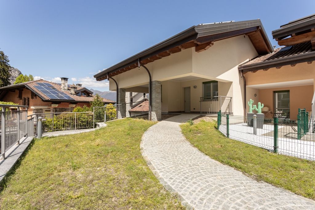 Baveno casa vista lago100 mq, con giardino nuova costruzione