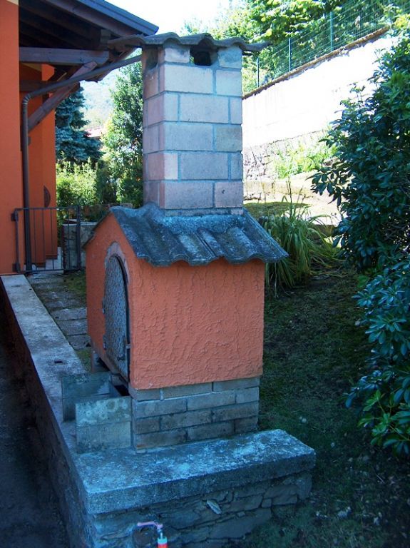 Baveno casa indipendente vista lago 3 camere con giardino e garage