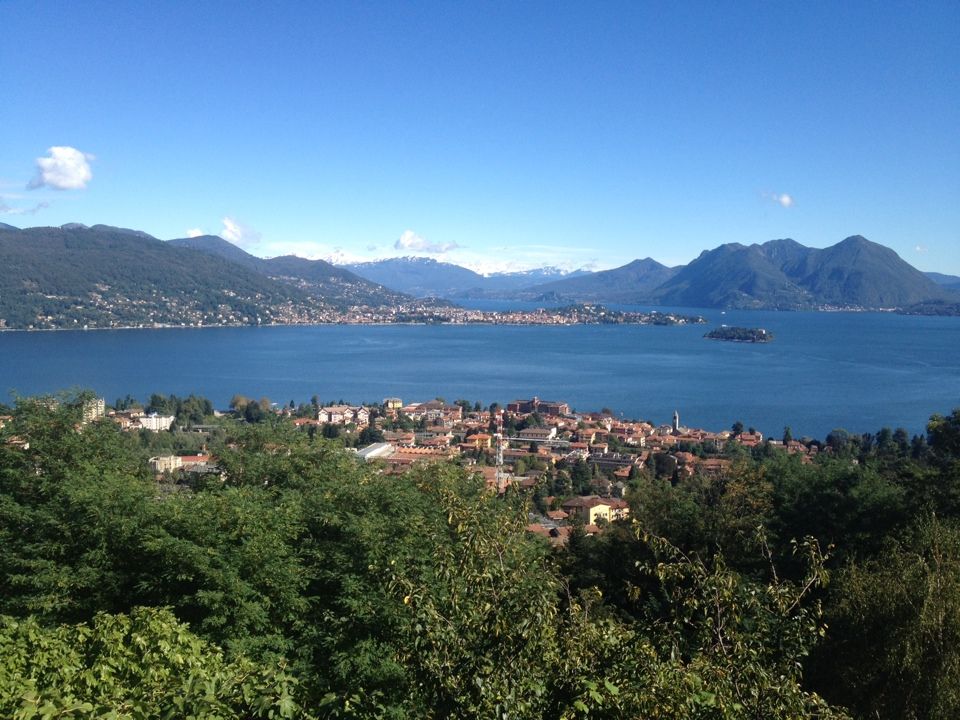 Baveno rustico vista lago con giardino